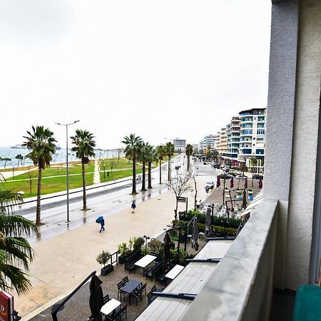 Seaview Apartment Vlore Bagian luar foto