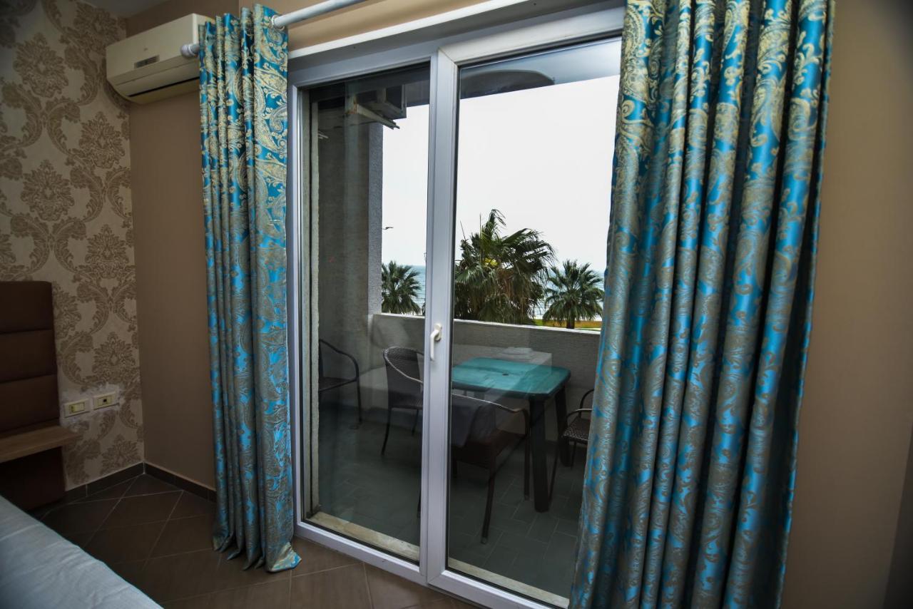 Seaview Apartment Vlore Bagian luar foto